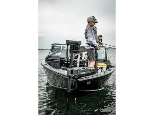 2026 Lund 2075 PRO-V Sport