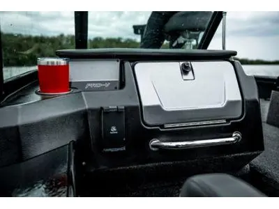 2026 Lund 2075 PRO-V Sport