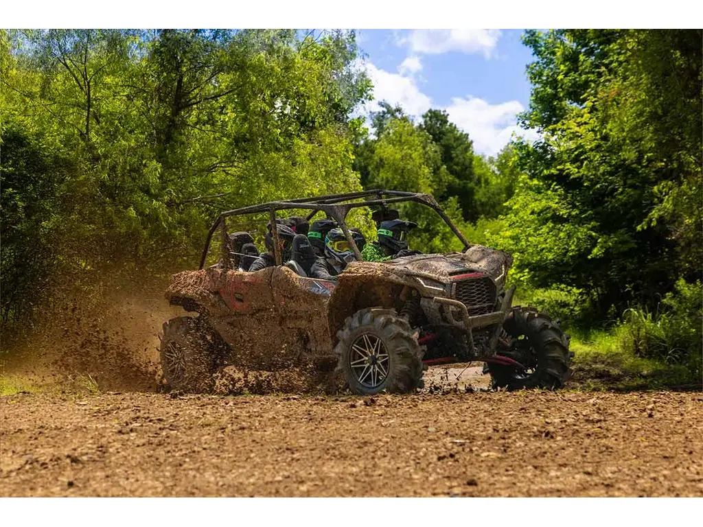 2027 Kawasaki TERYX KRX4 1000 LIFTED EDITION Sunbeam Red / Super Black
