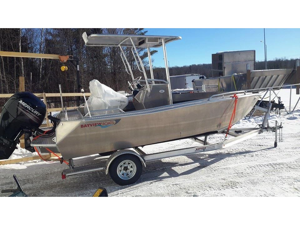 2026 Bayview Boats Profisher Profisher alt