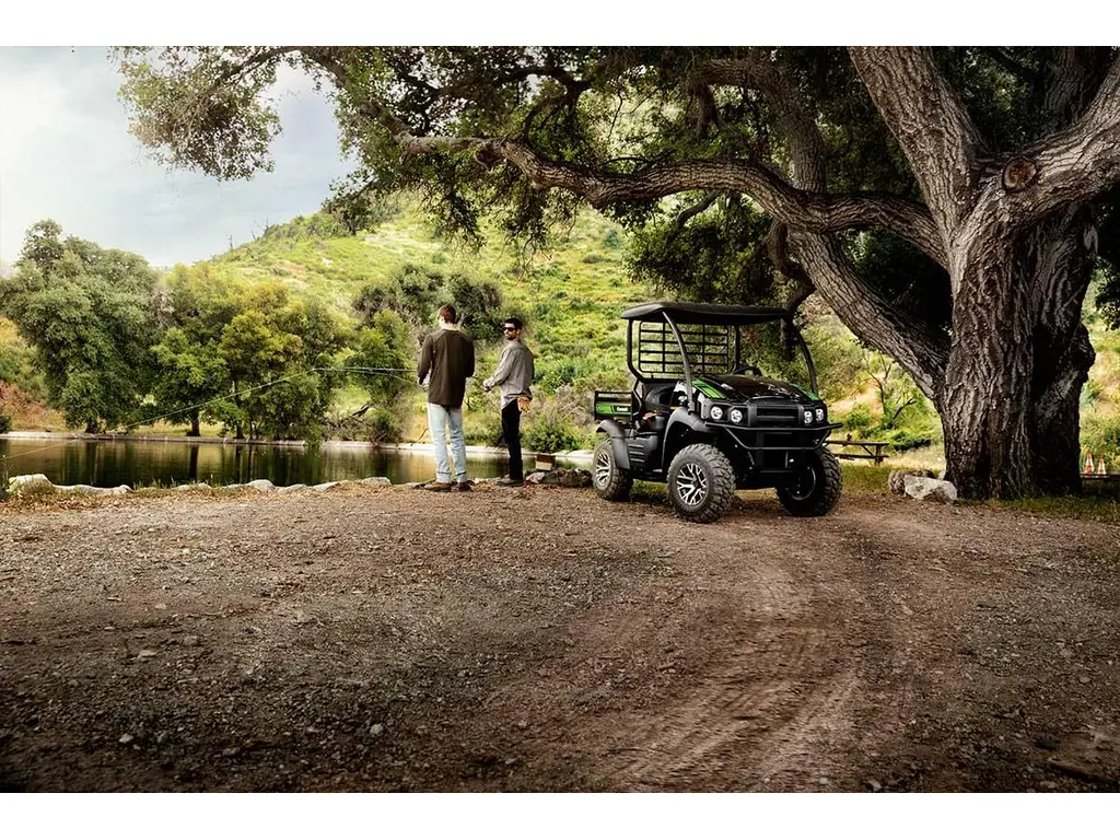 2027 Kawasaki MULE SX 4x4 XC LE Metallic Onyx Black