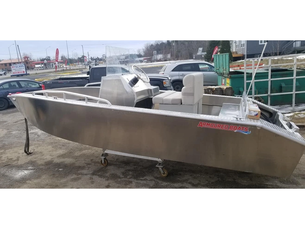 2026 Bayview Boats Profisher Profisher alt