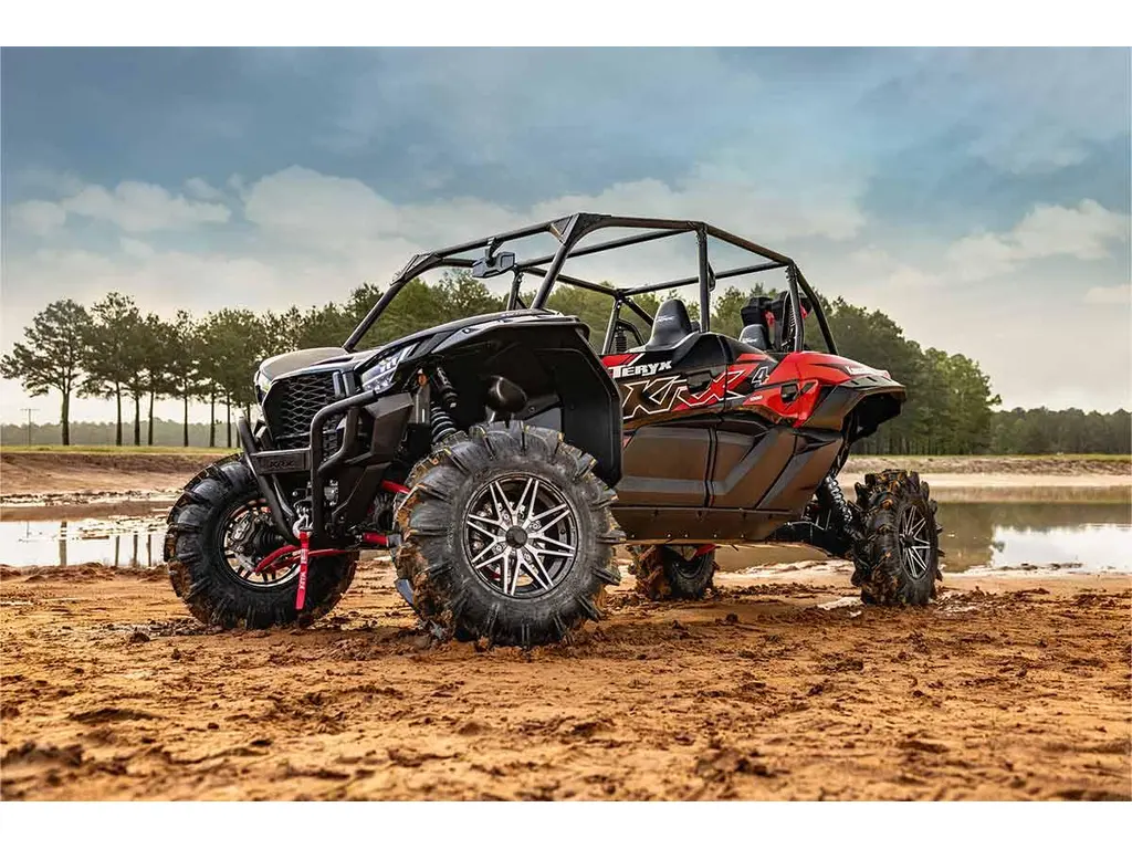 2027 Kawasaki TERYX KRX4 1000 LIFTED EDITION Sunbeam Red / Super Black