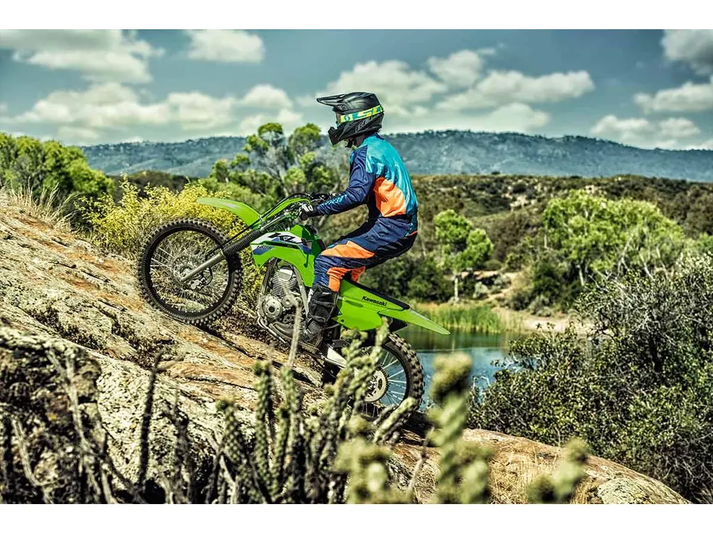 2027 Kawasaki KLX140R F Lime Green