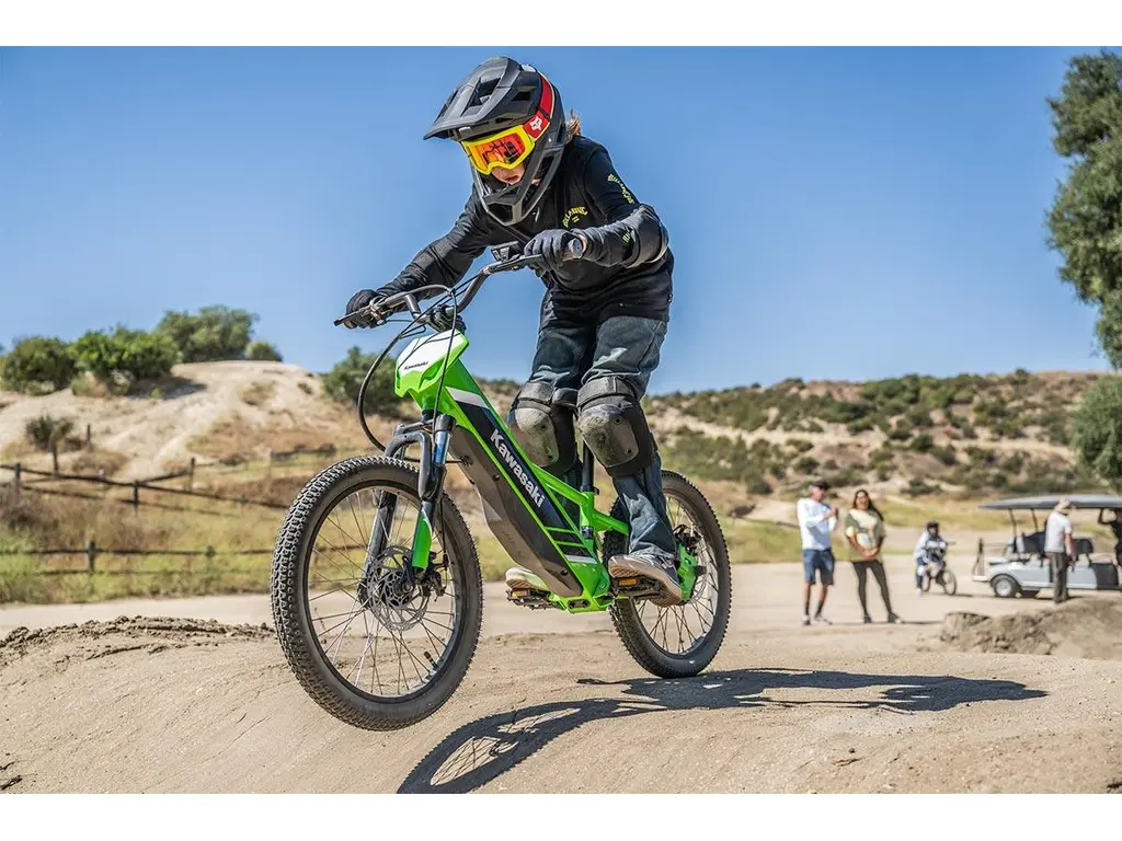 2027 Kawasaki ELEKTRODE 20 Lime Green