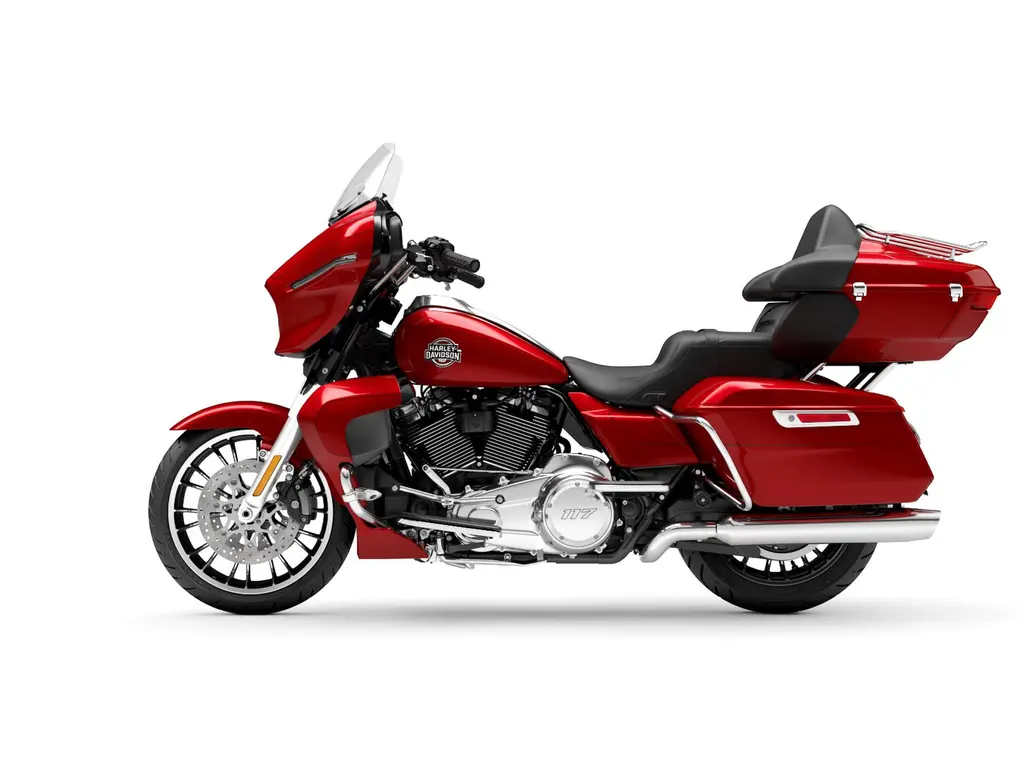 Harley-Davidson Street Glide® Limited Brilliant Red (Chrome Trim) 2026