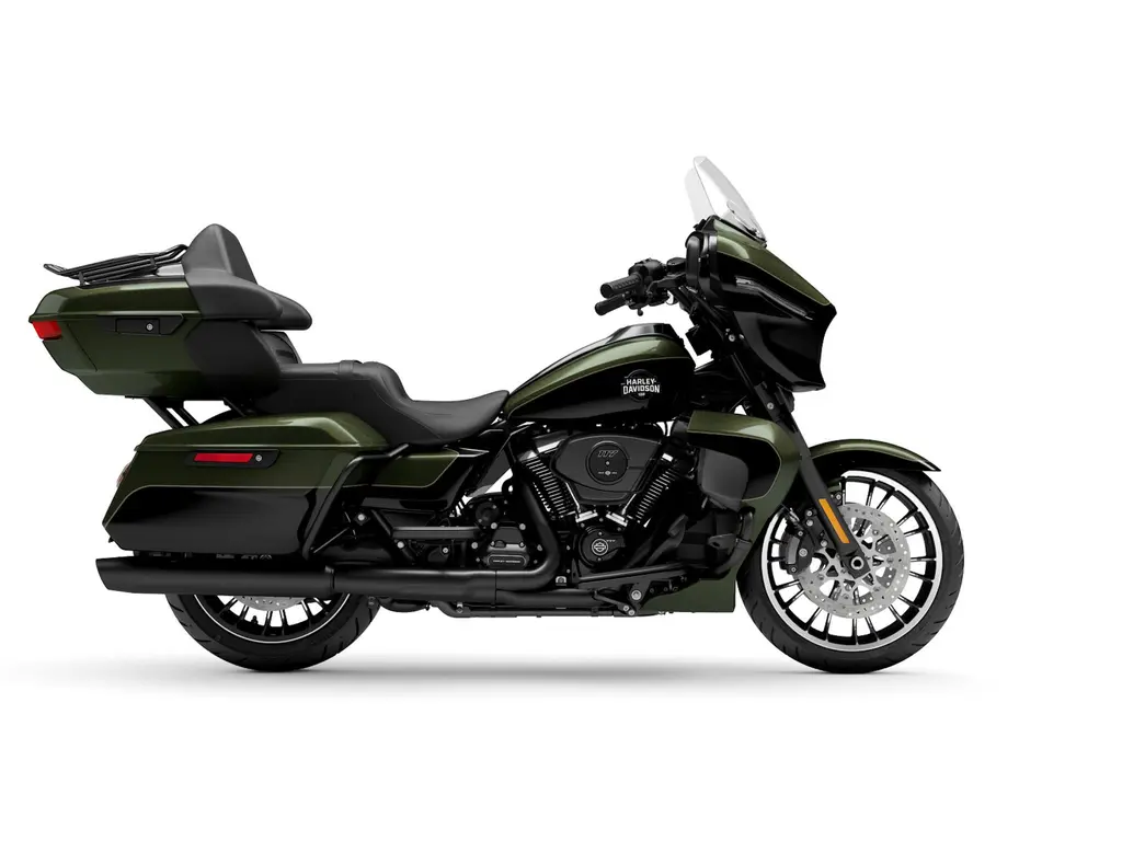 2026 Harley-Davidson Street Glide® Limited Olive Steel Metallic/Vivid Black (Black Trim)