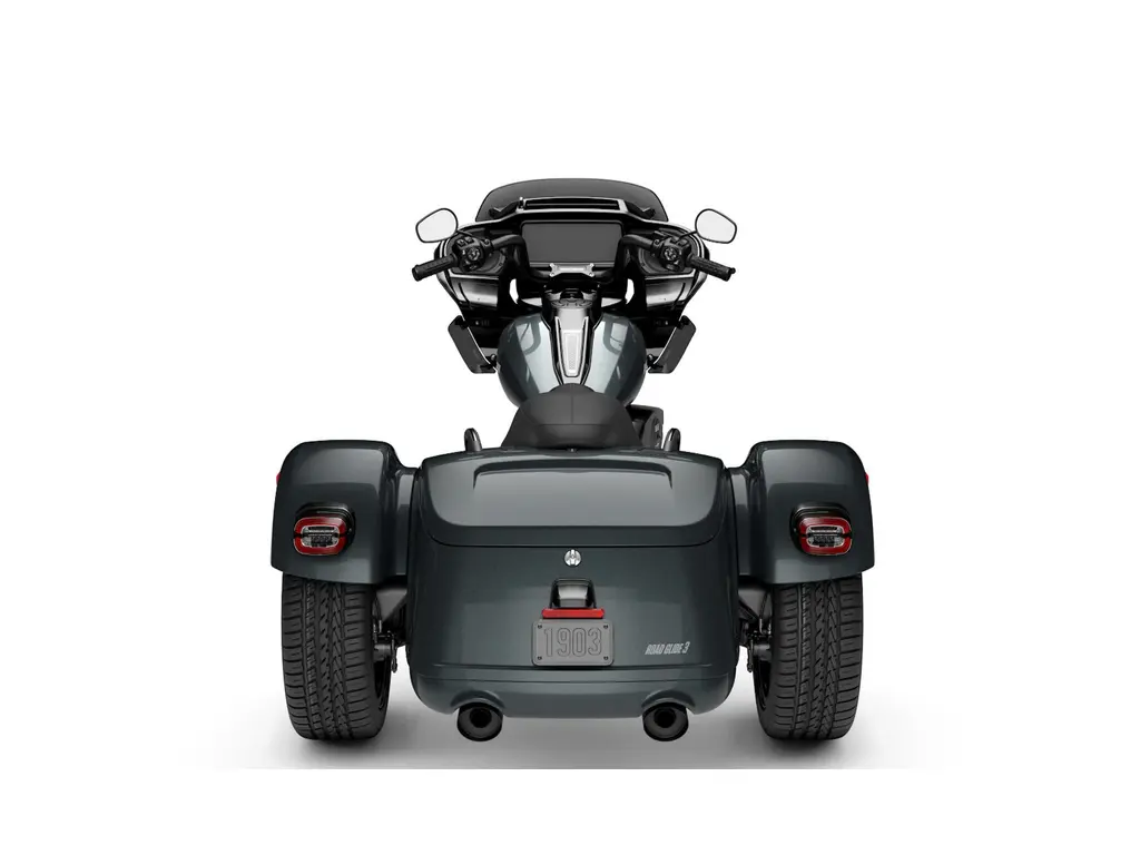 2026 Harley-Davidson Road Glide® 3 Iron Horse Metallic