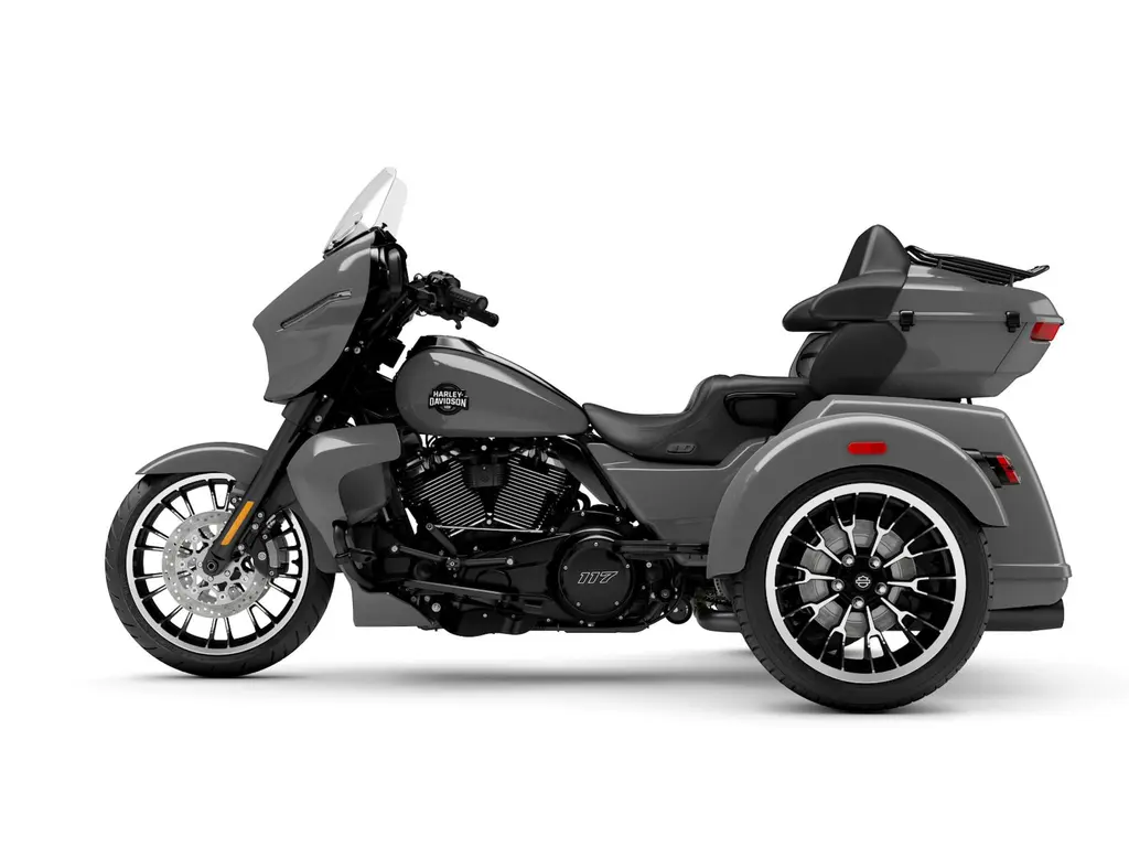 Harley-Davidson Street Glide® 3 Limited Dark Billiard Gray (Black Trim) 2026