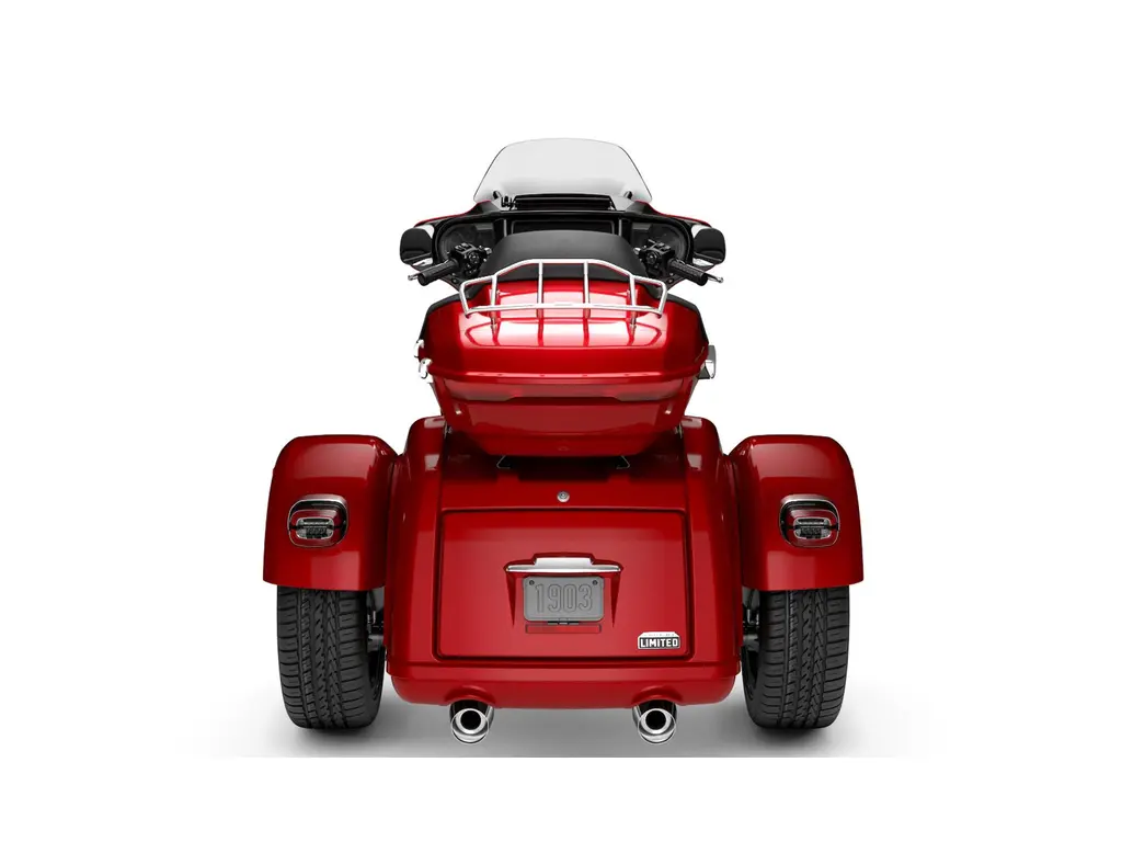 2026 Harley-Davidson Street Glide® 3 Limited Brilliant Red (Chrome Trim)