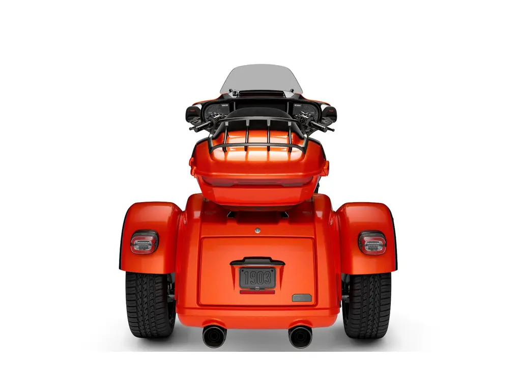 Harley-Davidson CVO™ Street Glide® 3 Limited Citrus Heat CVO Tri-Tone 2026