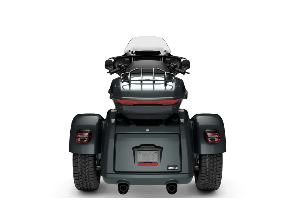 2026 Harley-Davidson Street Glide® 3 Limited Iron Horse Metallic (Black Trim)