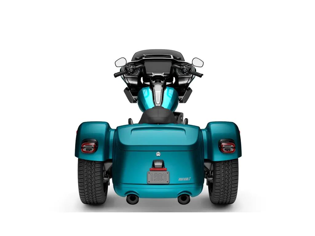 2026 Harley-Davidson Road Glide® 3 Teal Thunder
