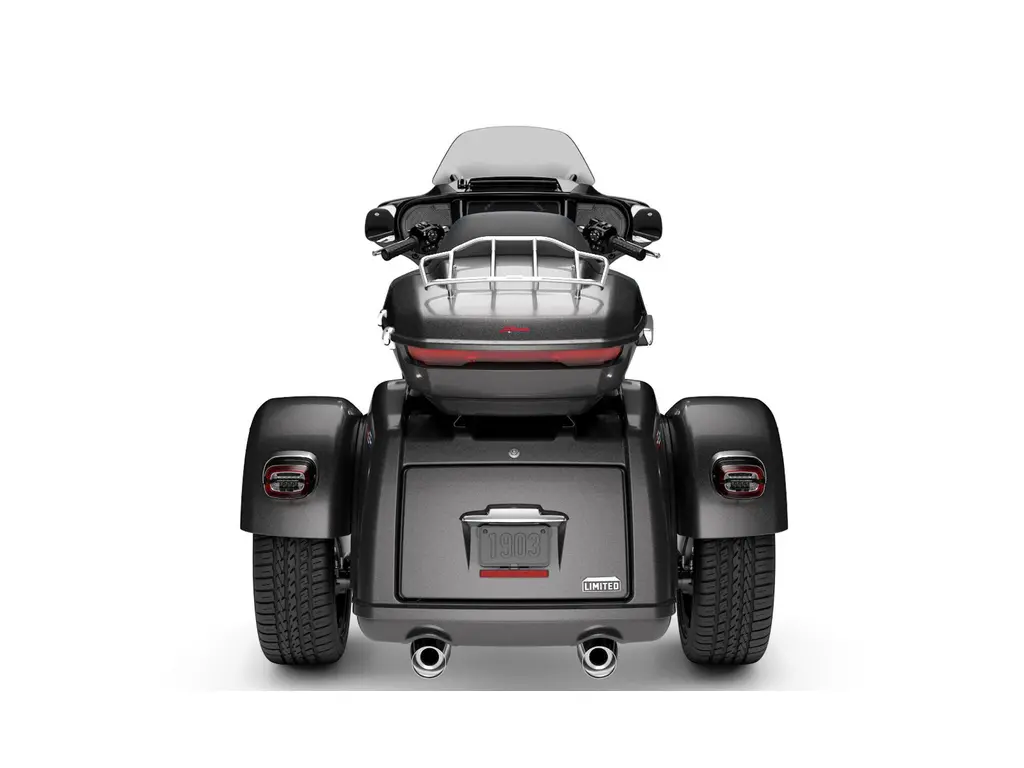 2026 Harley-Davidson Street Glide® 3 Limited Midnight Ember (Chrome Trim)