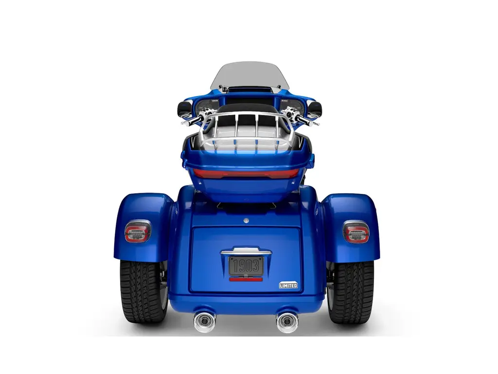 Harley-Davidson CVO™ Street Glide® 3 Limited Electric Coast CVO Two-Tone 2026