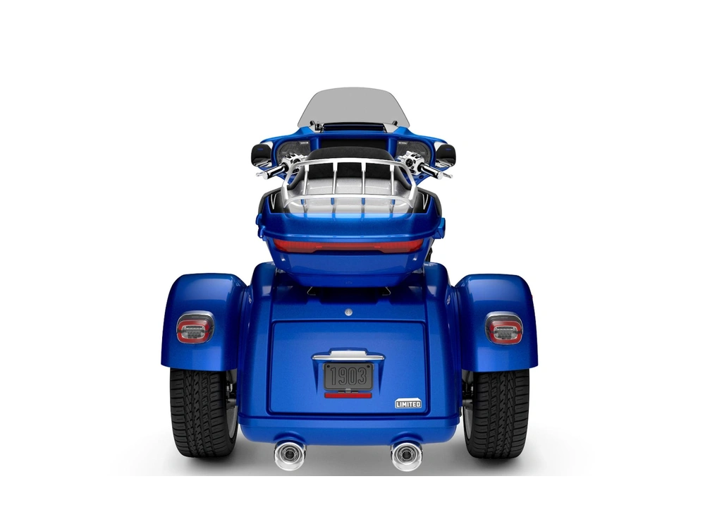 2026 Harley-Davidson CVO™ Street Glide® 3 Limited CVO™ Street Glide® 3 Limited Electric Coast CVO Two-Tone alt