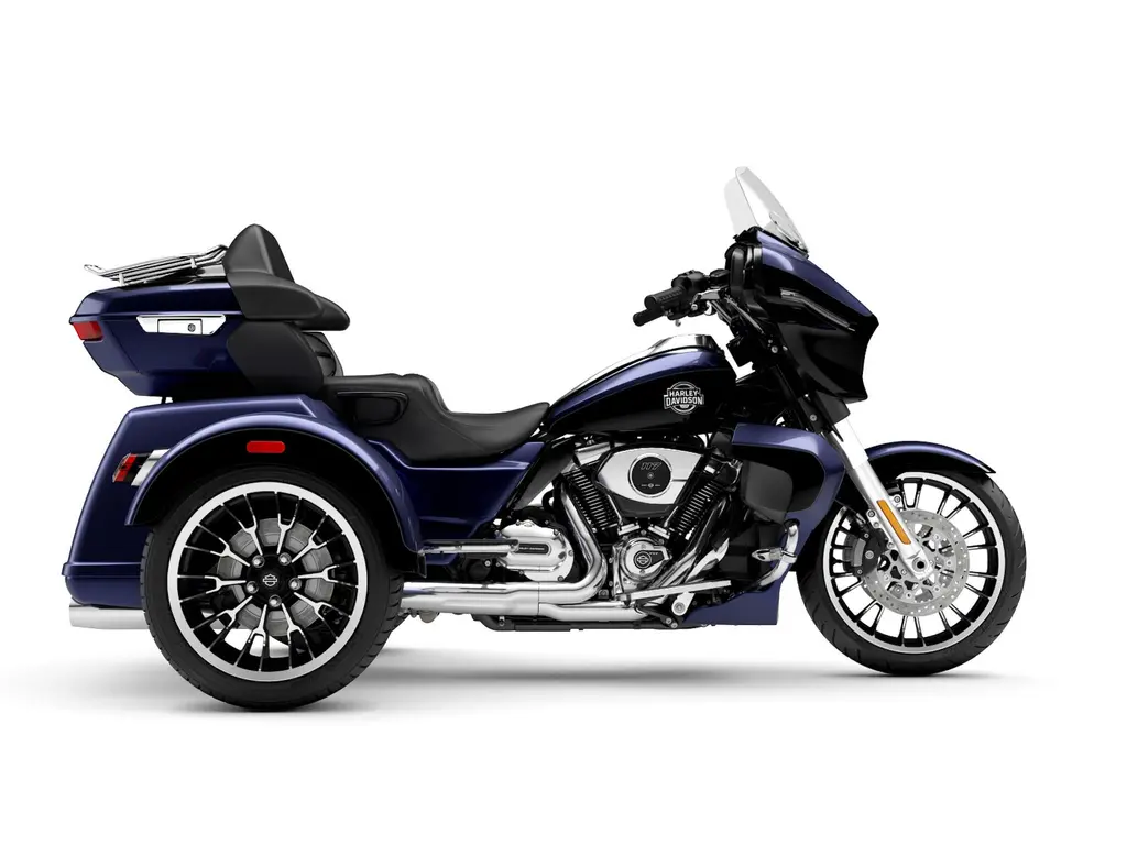 2026 Harley-Davidson Street Glide® 3 Limited Purple Abyss/Vivid Black (Chrome Trim)