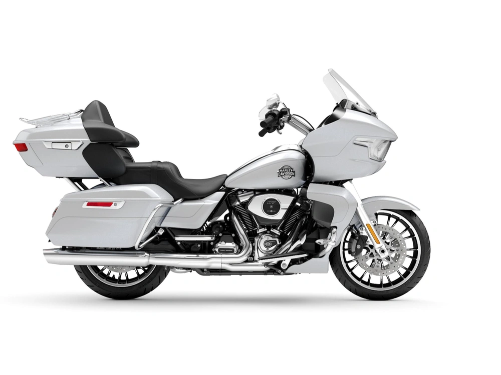 Harley-Davidson Road Glide® Limited Road Glide® Limited White Onyx Pearl (Chrome Trim) 2026 alt
