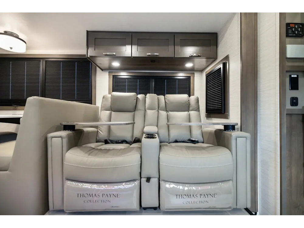 Dynamax isata 6 isata 6 30FW 2026 alt