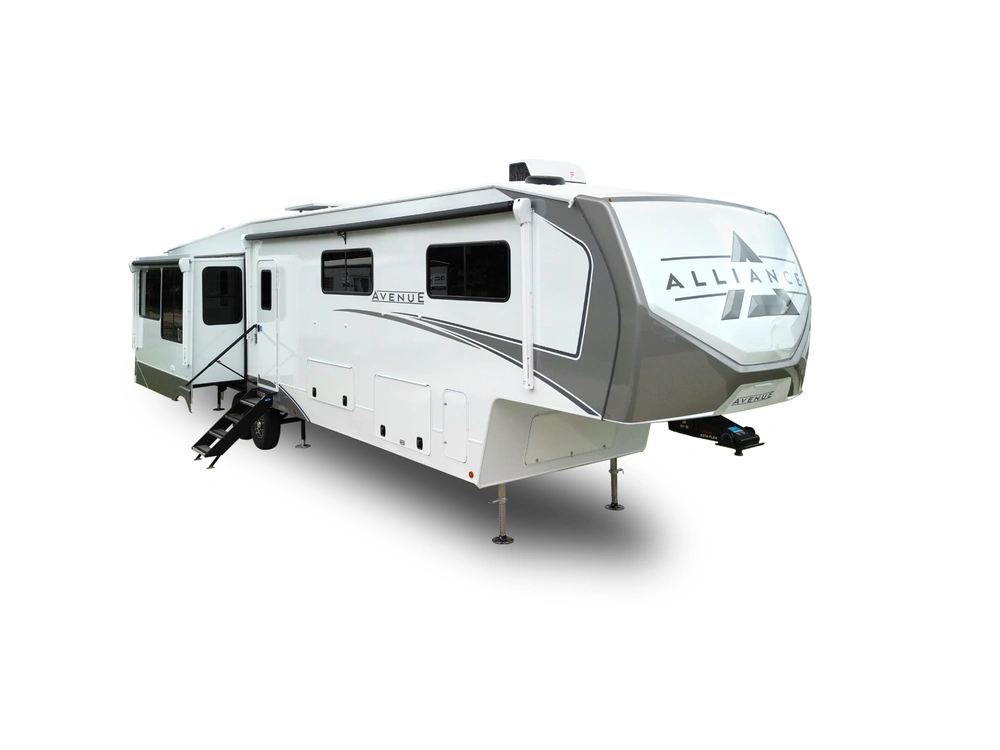 2026 Alliance RV Avenue 32RLS alt