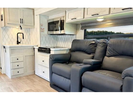 2026 Nexus RV Verrado Verrado 28S alt