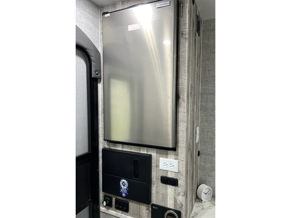 Soaring Eagle ADLAR ADLAR 5.0 2026 alt