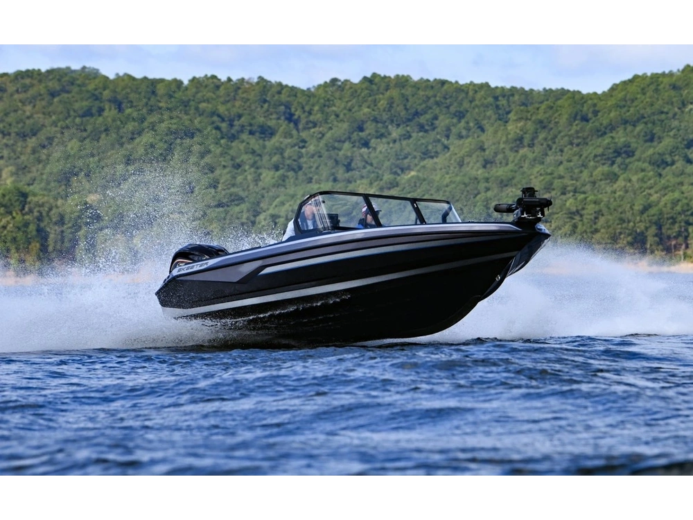 2027 Skeeter WXR WXR1910F alt