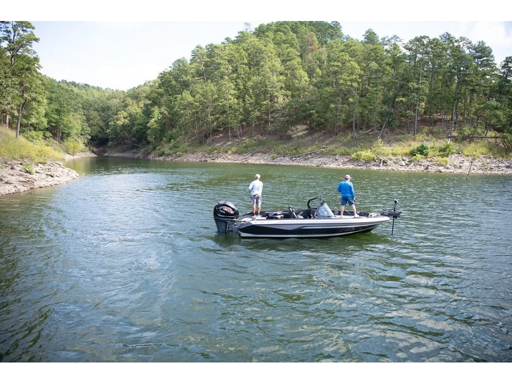 2027 Skeeter WXR WXR1910F alt