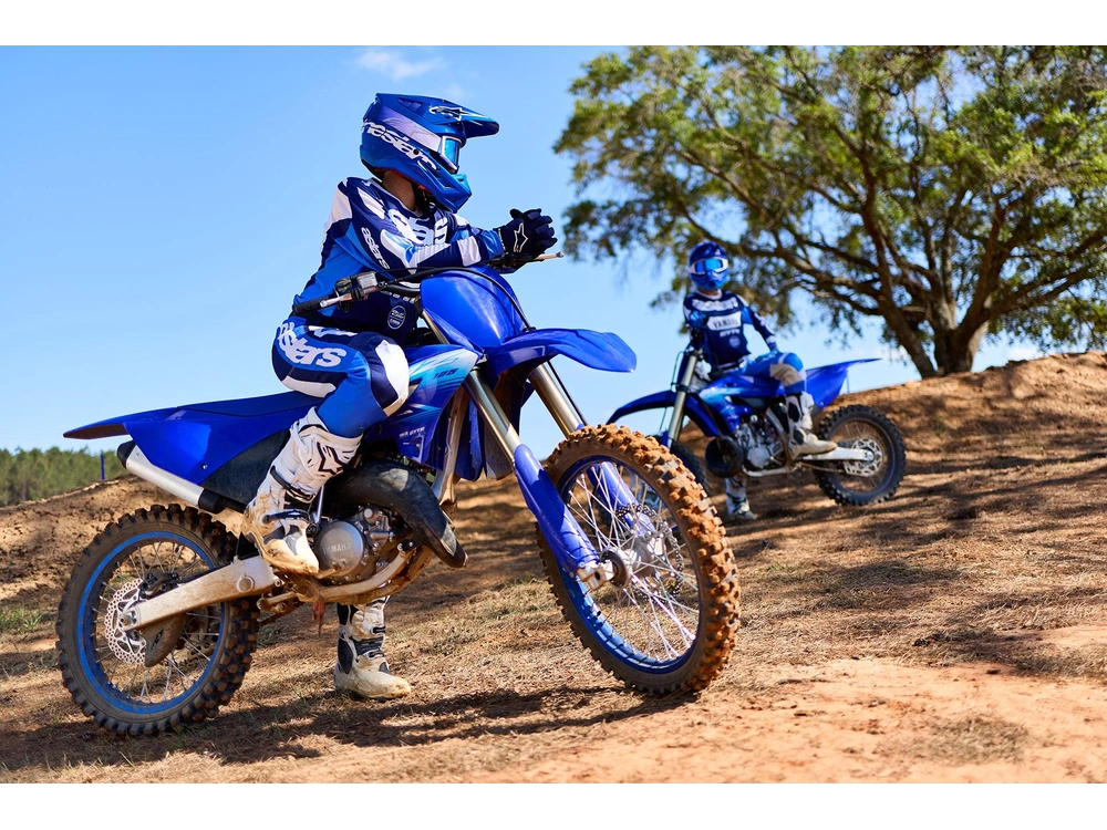 2027 Yamaha YZ125 YZ125 Team Yamaha Blue alt