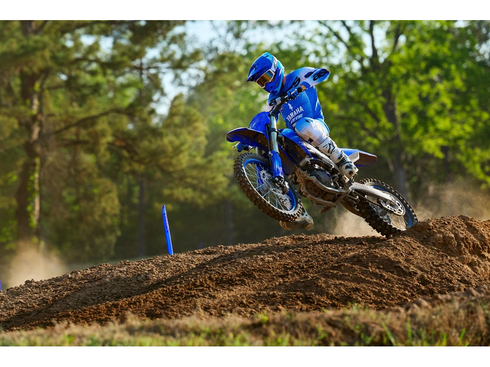 2027 Yamaha YZ450F YZ450F Team Yamaha Blue alt