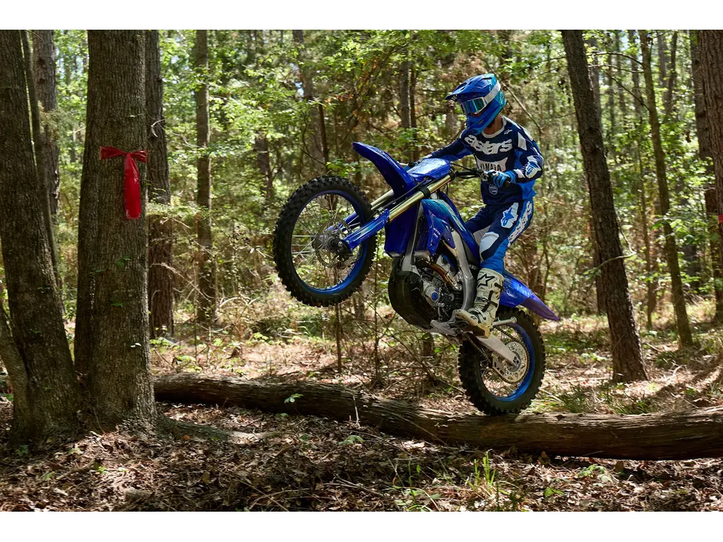 Yamaha YZ250FX Bleu Team Yamaha 2027