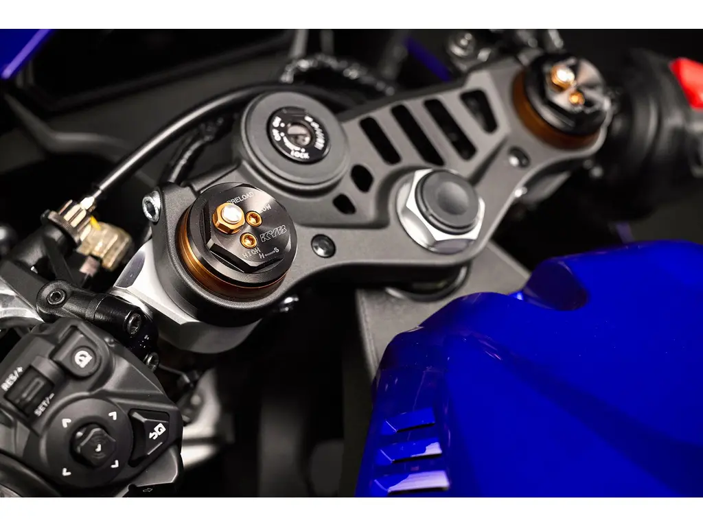 2027 Yamaha YZF-R9 Team Yamaha Blue