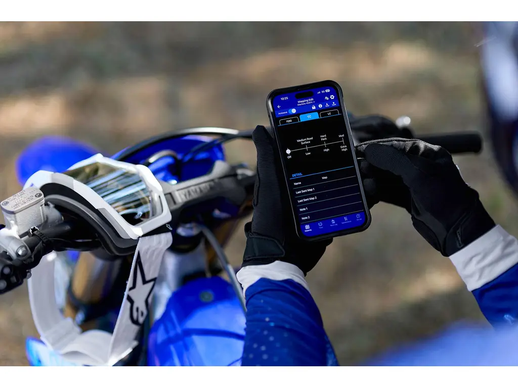 Yamaha YZ450FX Bleu Team Yamaha 2027