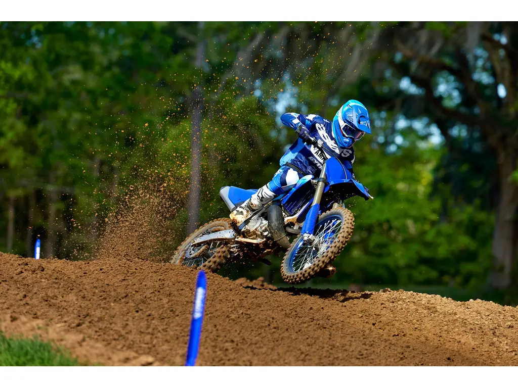 Yamaha YZ250 Motif Monster Energy Yamaha Racing 2027