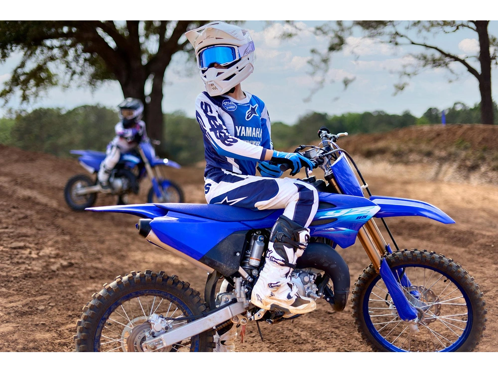 2027 Yamaha YZ85LW YZ85LW Team Yamaha Blue alt