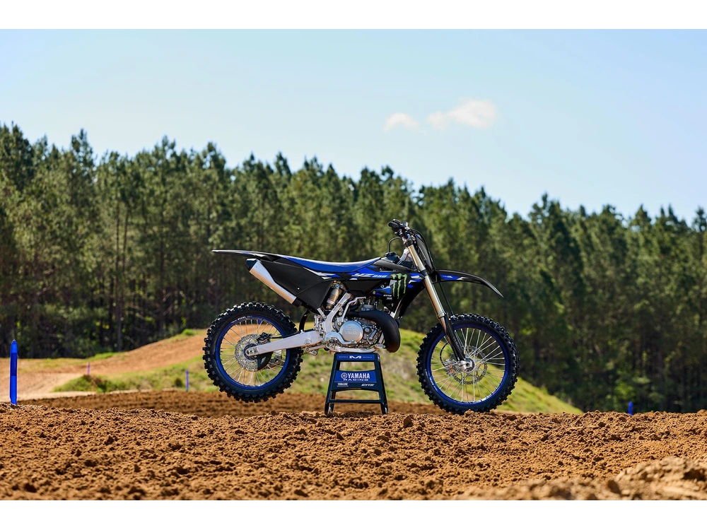 2027 Yamaha YZ250 YZ250 Team Yamaha Blue alt