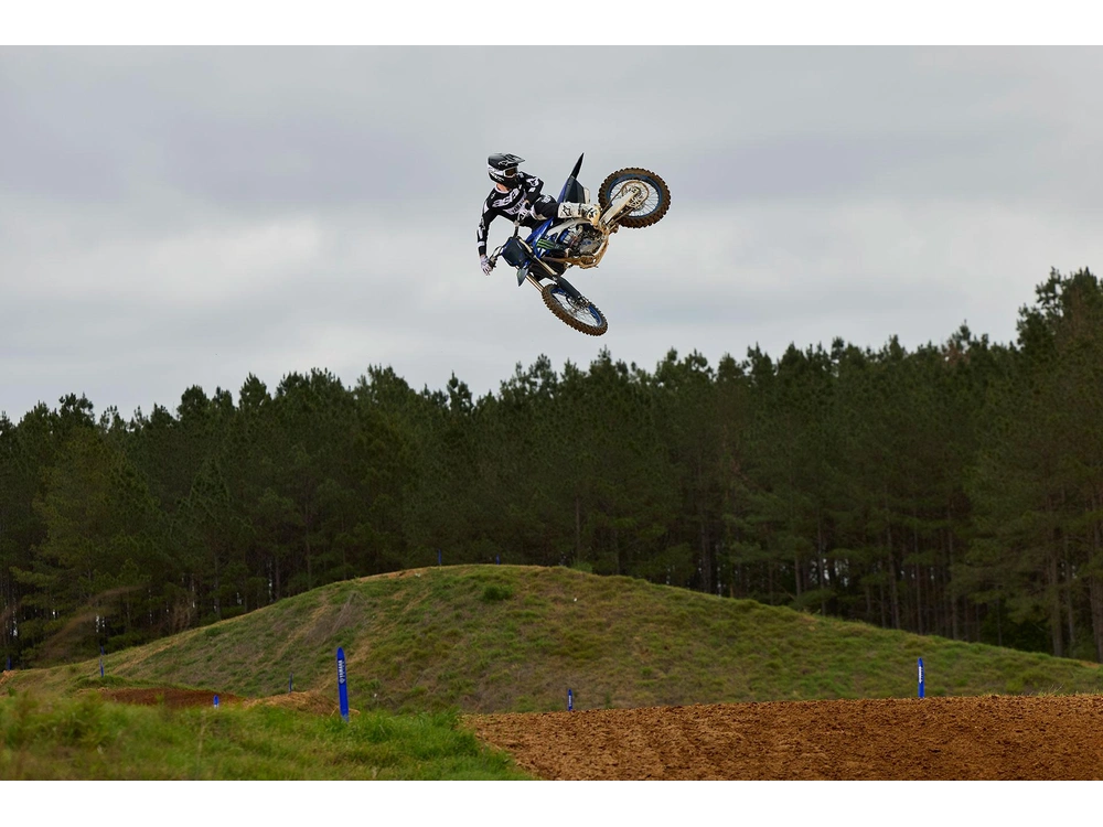 2027 Yamaha YZ450F YZ450F Team Yamaha Blue alt