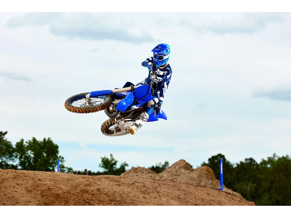 Yamaha YZ250 YZ250 Bleu Team Yamaha 2027 alt