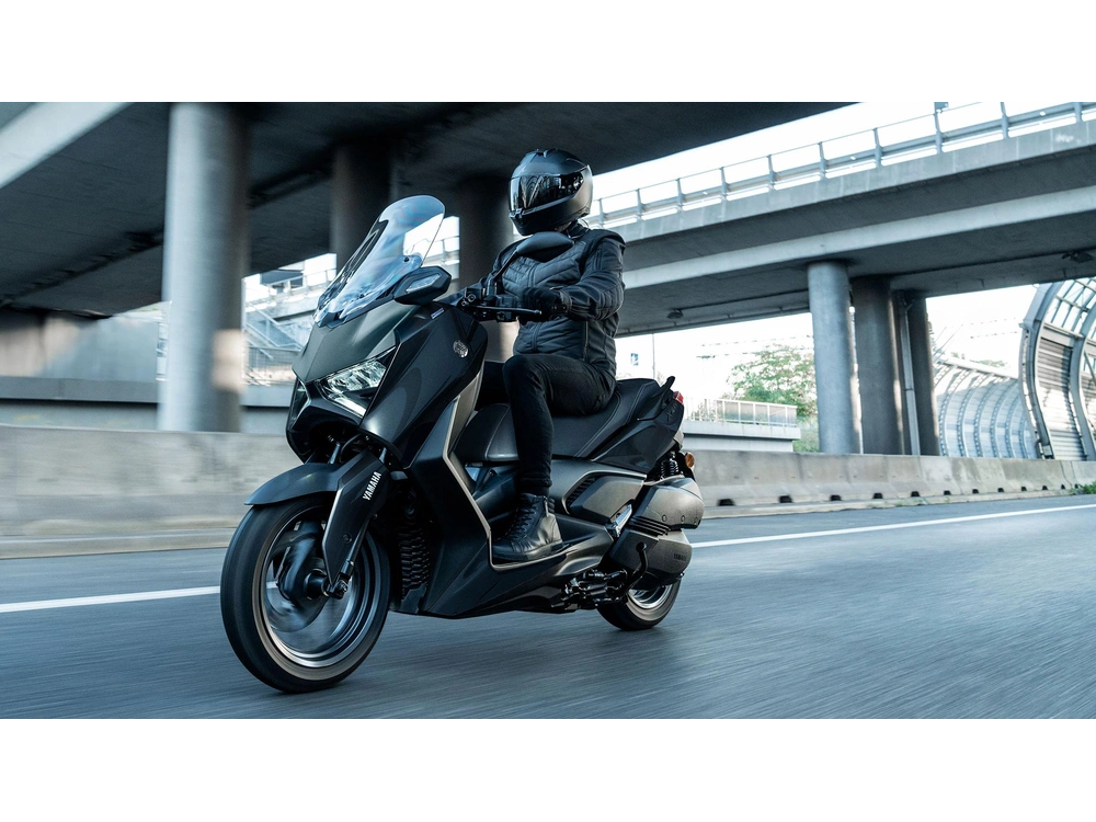 Yamaha XMAX XMAX Noir minuit 2025 alt