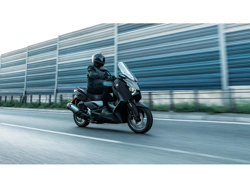 Yamaha XMAX XMAX Noir minuit 2025 alt