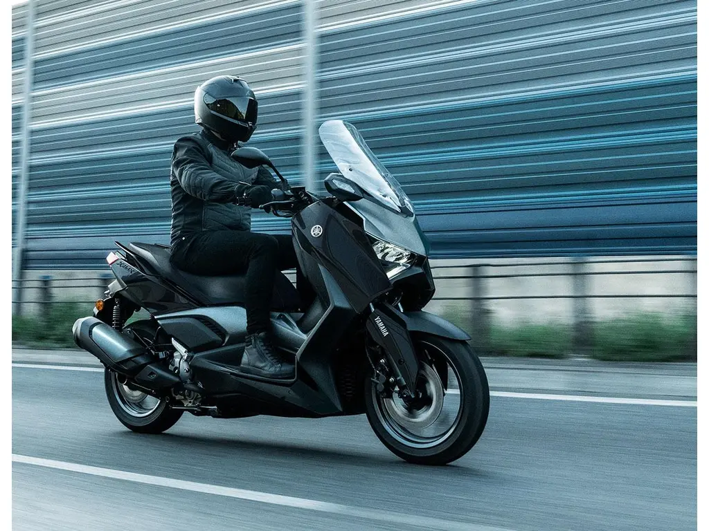 Yamaha XMAX Noir minuit 2026
