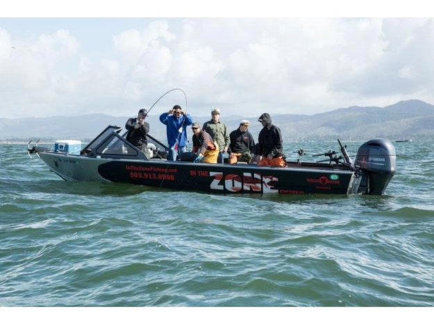 2027 Willie Boats Nemesis Nemesis 2178 Forward Helm
