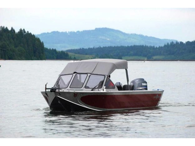 2027 Willie Boats Raptor Raptor 2072 Forward Helm