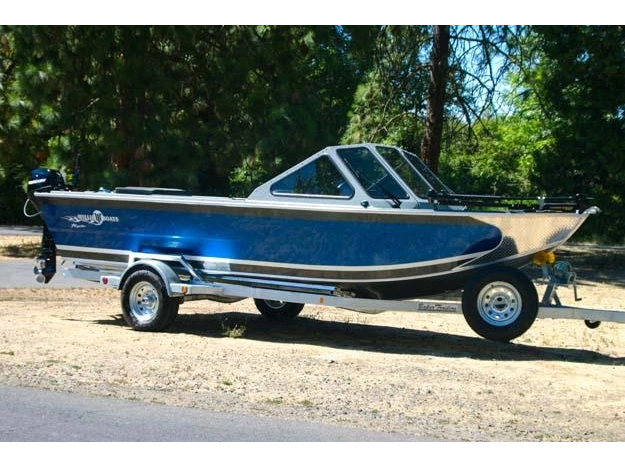 2027 Willie Boats Raptor Raptor 2072 Forward Helm