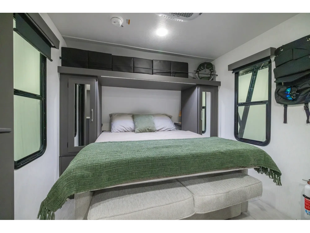 2027 Coachmen Remote 8' Wide Remote 8' Wide 228RBH