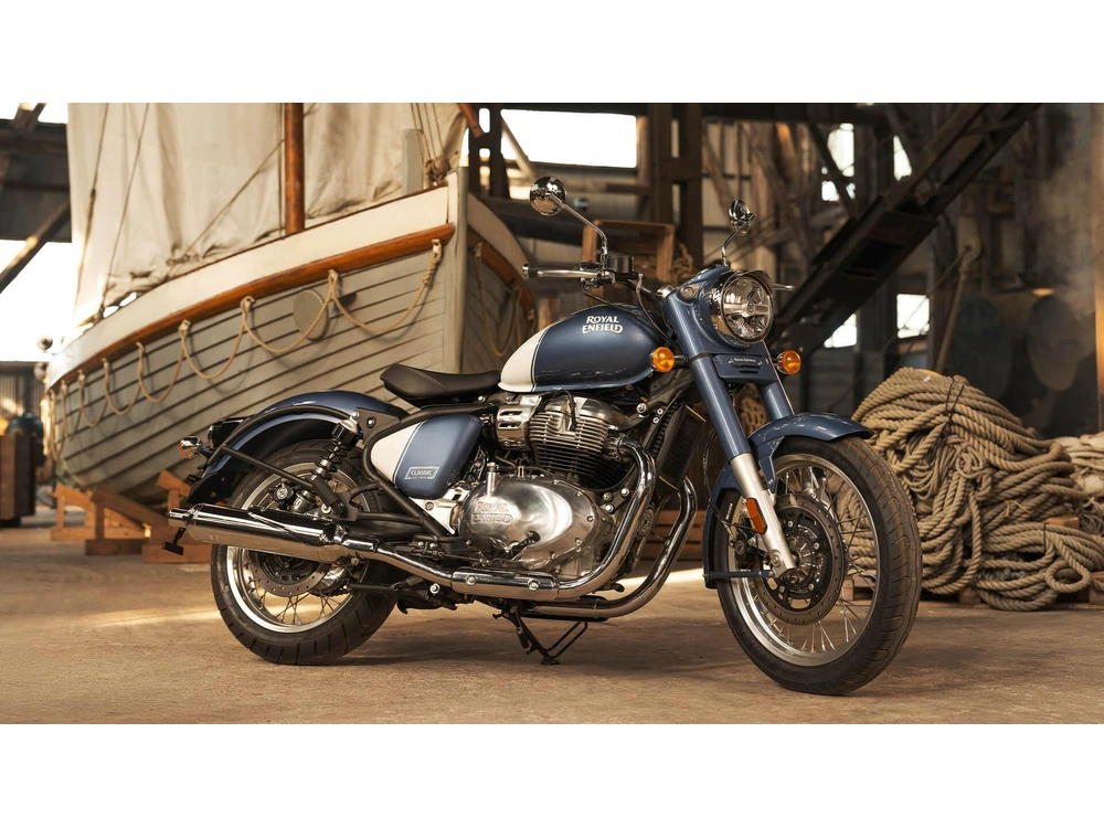 2026 Royal Enfield Classic 650 Twin Classic 650 Twin Black Chrome
