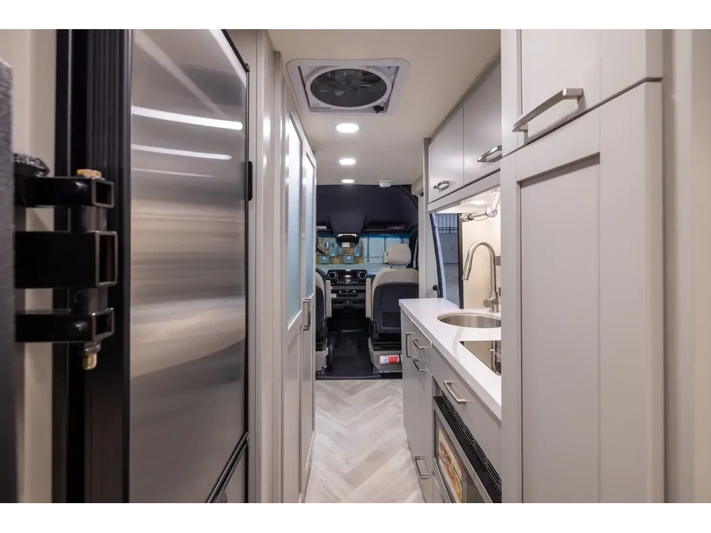 Coachmen Galleria Class B Galleria Class B 24A 2027