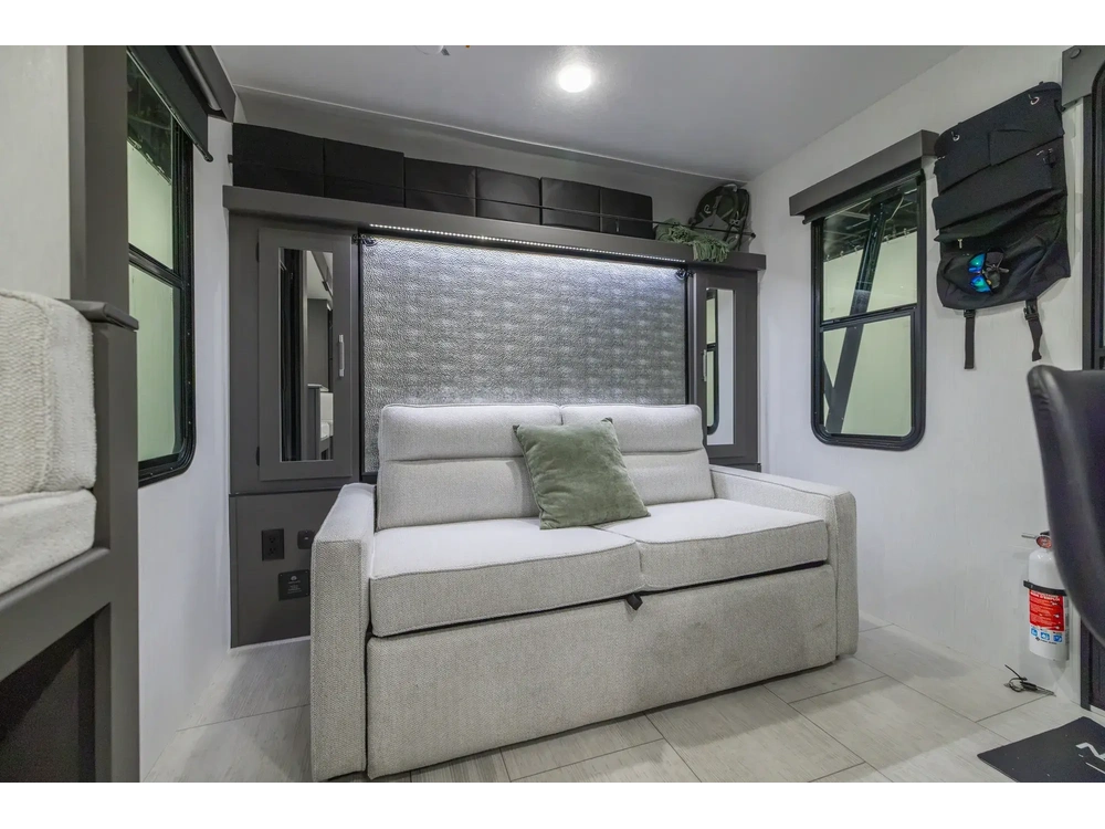 2027 Coachmen Remote 8' Wide Remote 8' Wide 228RBH