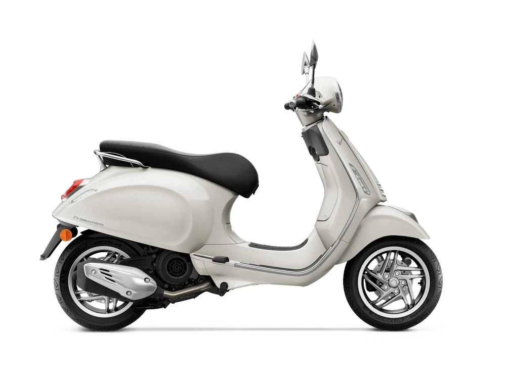 2026 Vespa Primavera 150 Bianco Innocente