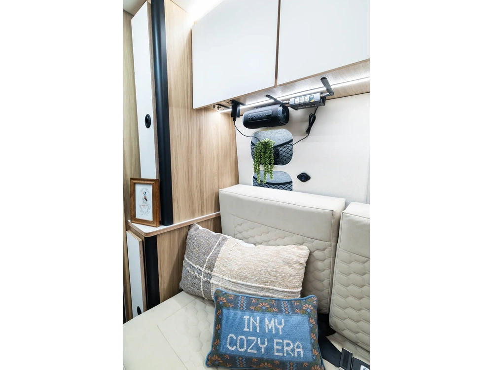Coachmen Coachmen Pixel Class B Motorhome Coachmen Pixel Class B Motorhome P1.8RB 2027 alt
